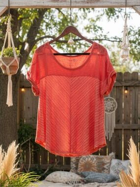 FP/We The Free Scoop Neck Top • EUC • (oversized) 27" P2P 28" length